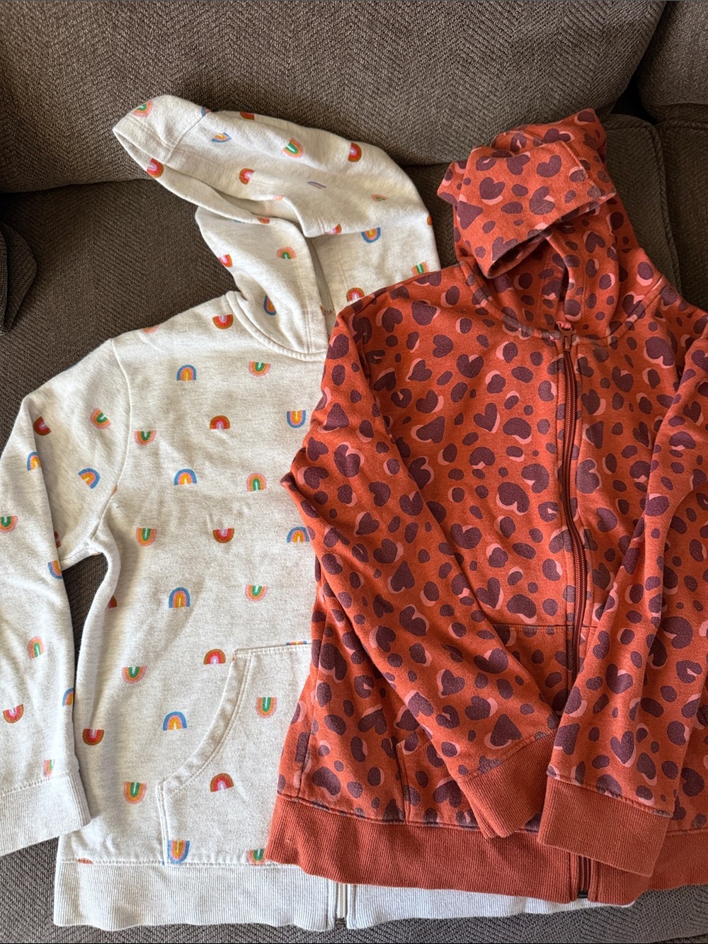 Cat & Jack Girls' Cream Rainbow Hoodie & Rust Red Heart Zip Hoodie
